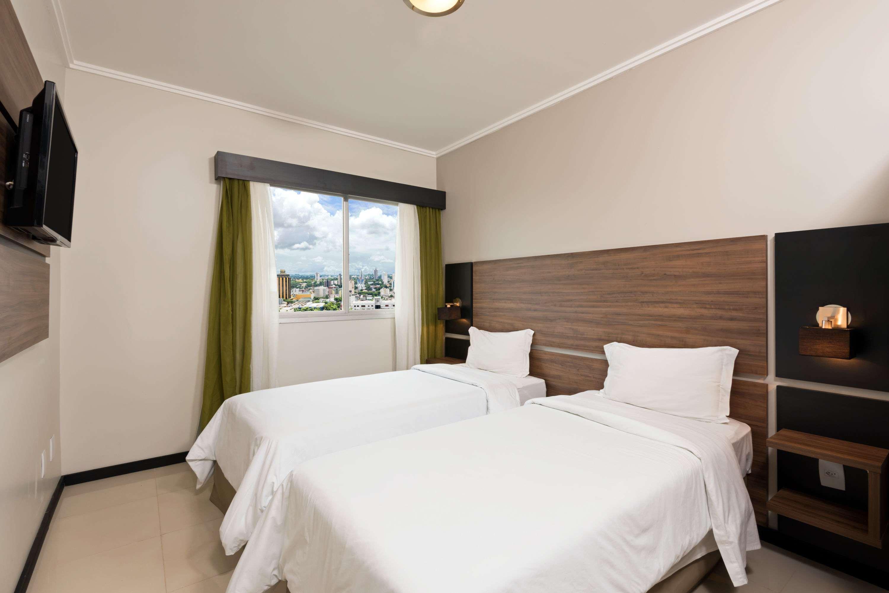 Wyndham Golden Foz Suites Foz do Iguacu Exterior photo
